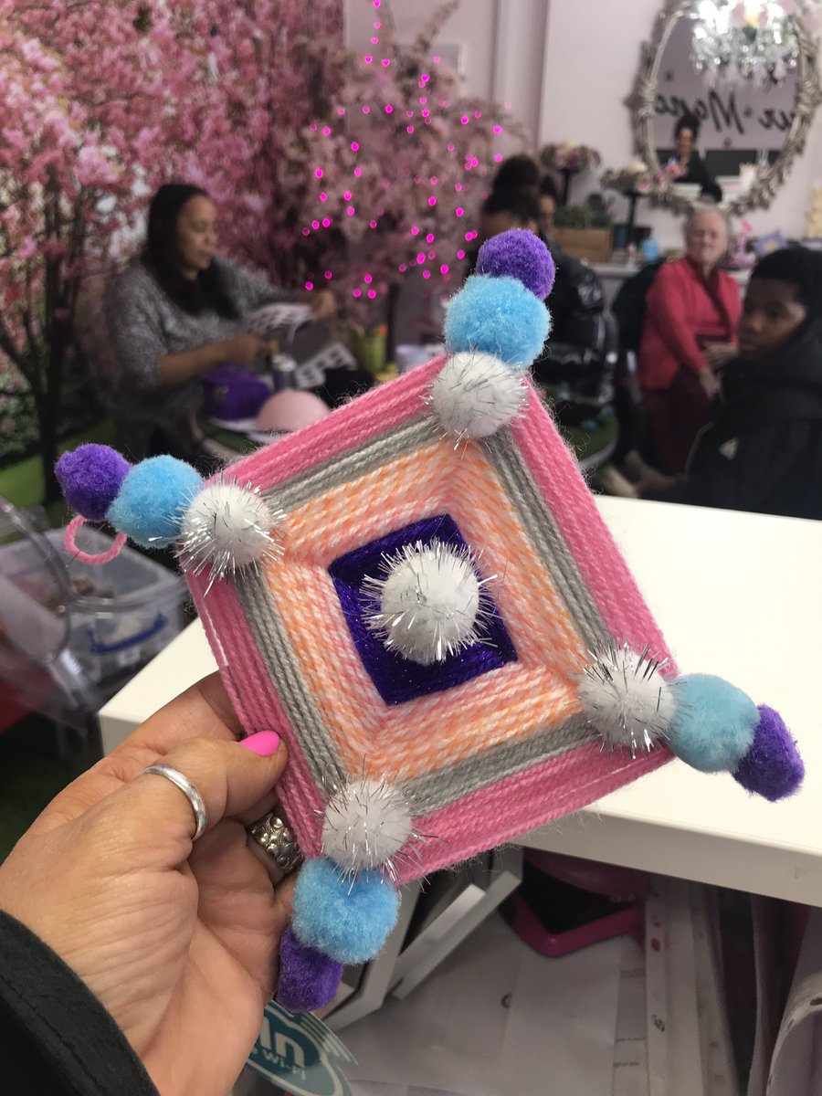 NHYPCIC's tweet photo. Cheeky Tuesdays crafts went down a storm today, making “god's eye’s" or ojo de dios" which is a traditional South American spiritual object made by weaving a design out of wool on to wooden crossed sticks #patience #happydayz #greatfun https://t.co/vx8zM0mGyH