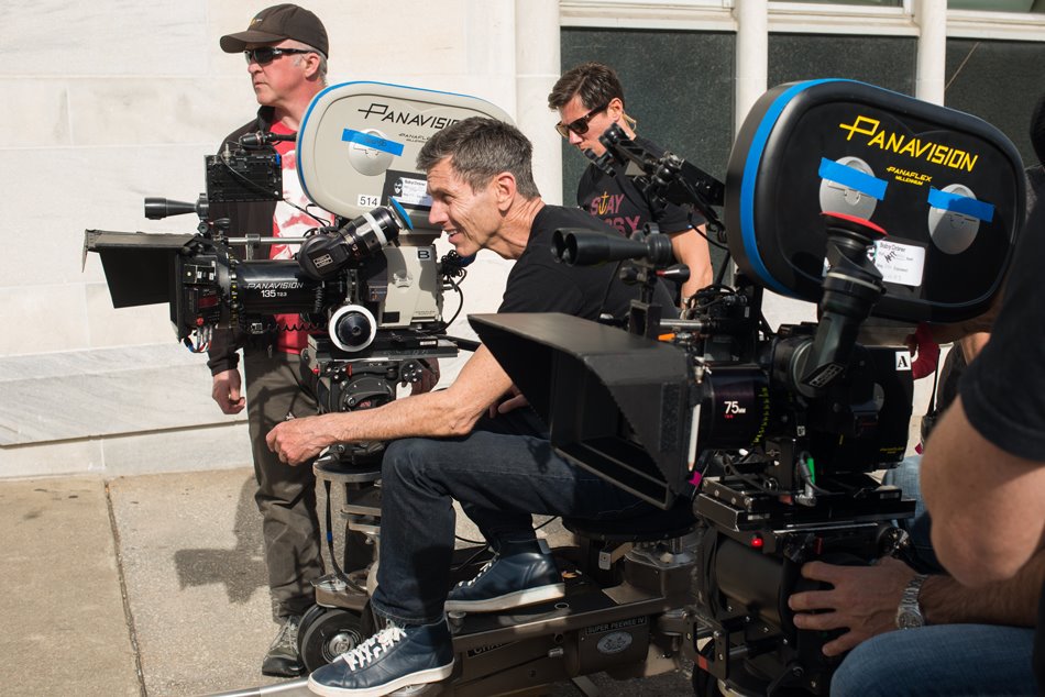 bpopefanpage's tweet image. #Cinematographer Bill Pope, ASC on steering @BabyDriverMovie into frame: youtube.com/watch?v=r0ipin… via @Kodak
#TheKodakery @Kodak_ShootFilm @edgarwright @Panavision @ARRIChannel @FotoKem @Dolby Vision #cinematography #filmmaking #TheASC #BillPope #babydriver