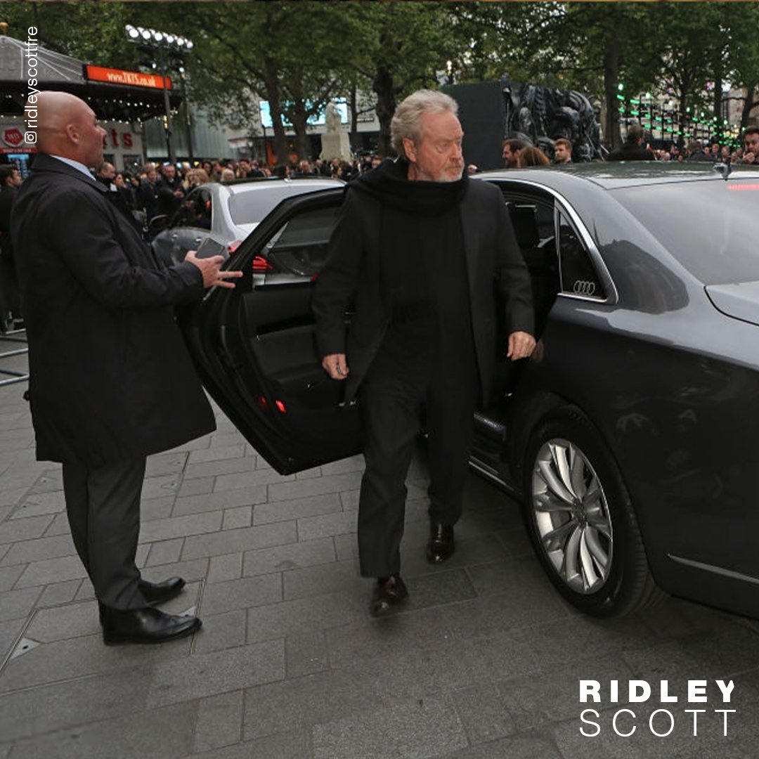 Sir Ridley Scott arrives in an Audi at the Alien Covenant Premiere at Leicester Square. 2017 #Photo by David M. Benett. #RidleyScott
-
#London #England #Hollywood #Movie #Alien #AlienCovenant #Film #Premiere