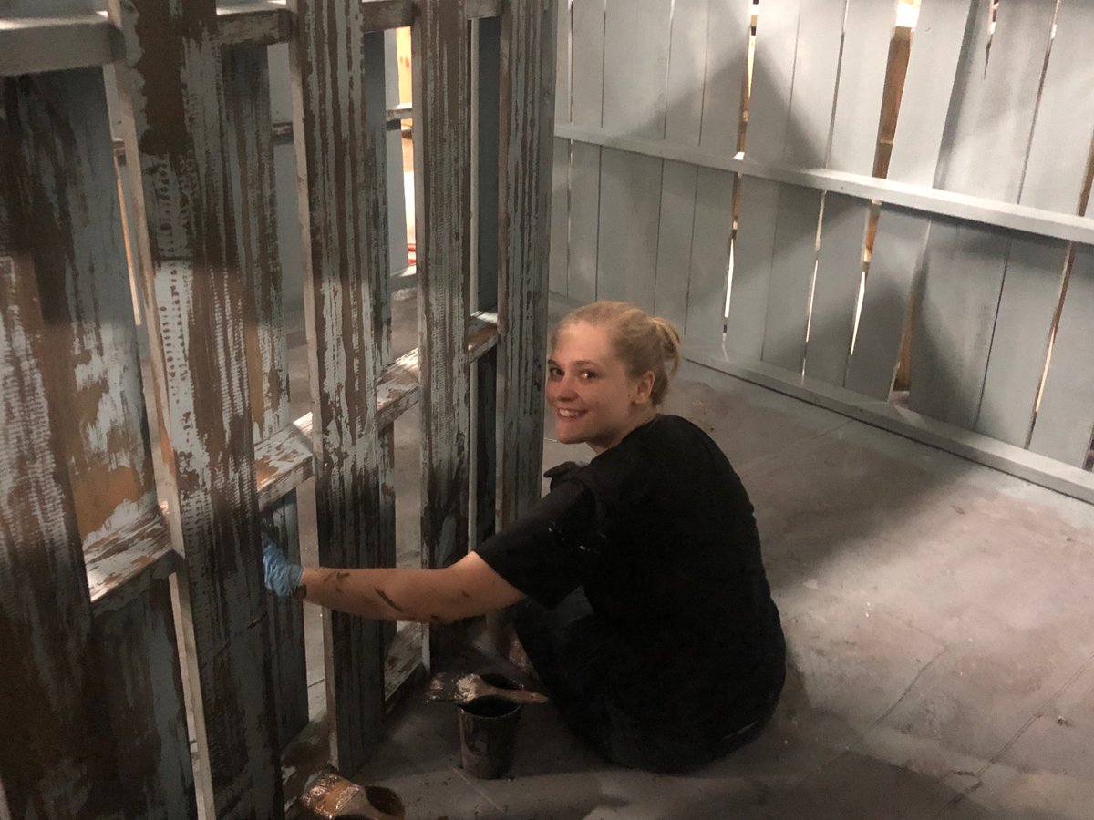 OakIslandCreate's tweet photo. Adding a weathered look adds that "creepy" element that is perfect for a haunted event or attraction.
Check out Lyndsey from our production team as she adds scenic paint to one of our haunt pieces.
#CreativeDevelopment #BrandDevelopment #EventDevelopment #AttractionDevelopment https://t.co/nmw2P6fH5E