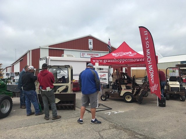 EdneyCo's tweet photo. π@BigIronFarmShow 2019 is here! Check out our exhibit at booths 725, 726, 1063, & 1064 today through Thurs., 9/12.
#farmequipment #balers #balewrappers #baleprocessors #haytedders #cutters #mowers #zeroturn #attachments #seeders #snowremoval #rockpickers
https://t.co/gAfSQlzC59 https://t.co/XzkGl4i9kl