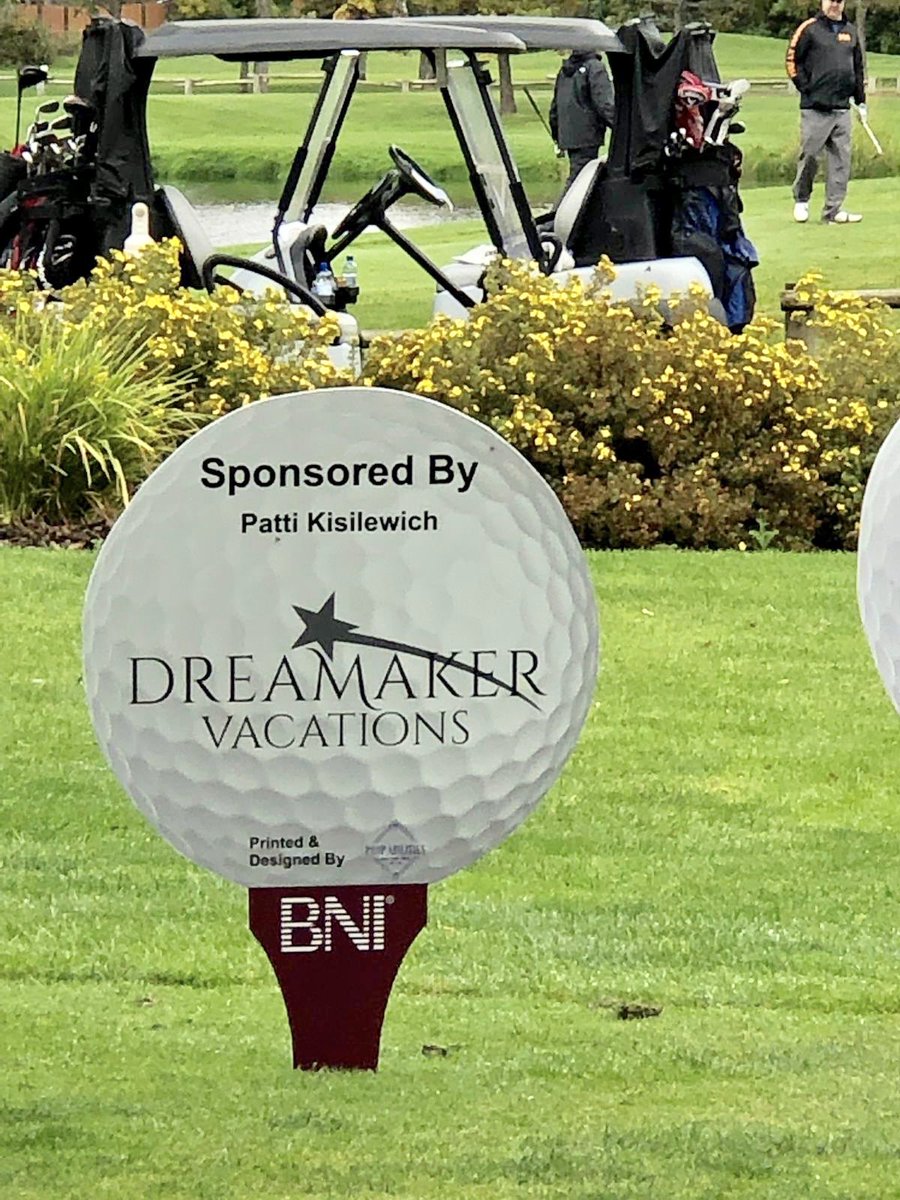 DreamakerYEG's tweet photo. Having a blast @BNIAlbertaN #golf classic! Proud to be a #sponsor of this #event &amp; a player this year! 🏌️‍♀️#shpk #DreamakerYEG #BNIALbertaNorth https://t.co/H5FIw8RD0s