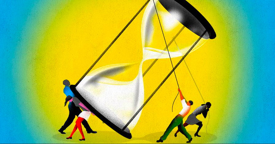 workingforher's tweet image. It's never too late to start a brilliant career from @WSJ "The ability to evaluate complex patterns, including other people’s emotional states peaks" in your 40s or 50s. We need to "bloom and re-bloom, grow and succeed throughout" our lives. 🙌🙌🙌 buff.ly/31b7fcJ