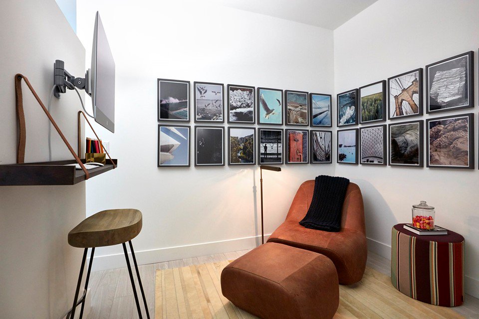 Imagine the Possibilities. Most apartments at Jasper come with a bonus room that’s infinitely customizable to any resident’s interests. The Room of All Trades invites residents to define and use the space depending on their individual lifestyle needs.
rentjasper.com