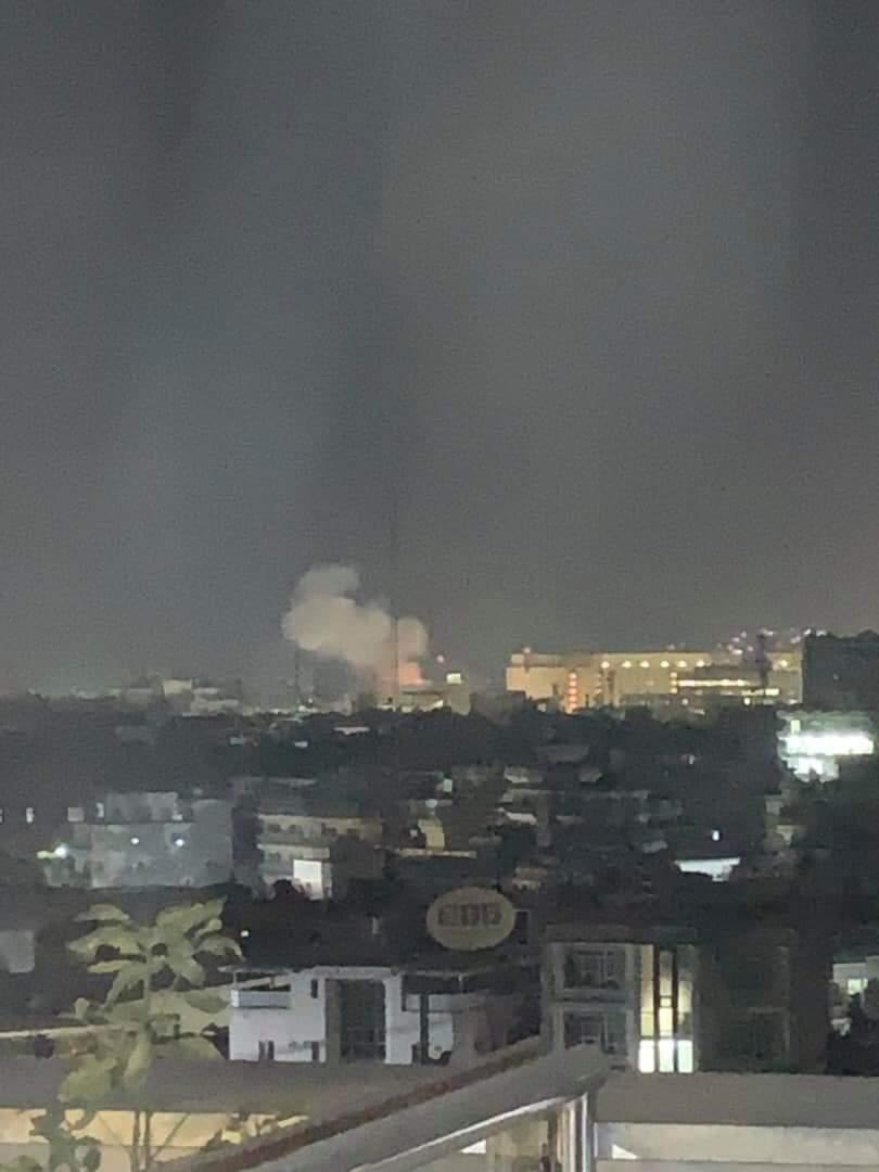 awrangzb's tweet photo. #NineEleven
Kabul, 09/11/2019, a big explosion heard around12:08 am in #PD09 & #PD10
Photos shared on social media shows its close to U.S embassy, somewhere around WAK and Shash Darak.
#Kabul #KabulExplosion https://t.co/CTIQO32Mxx