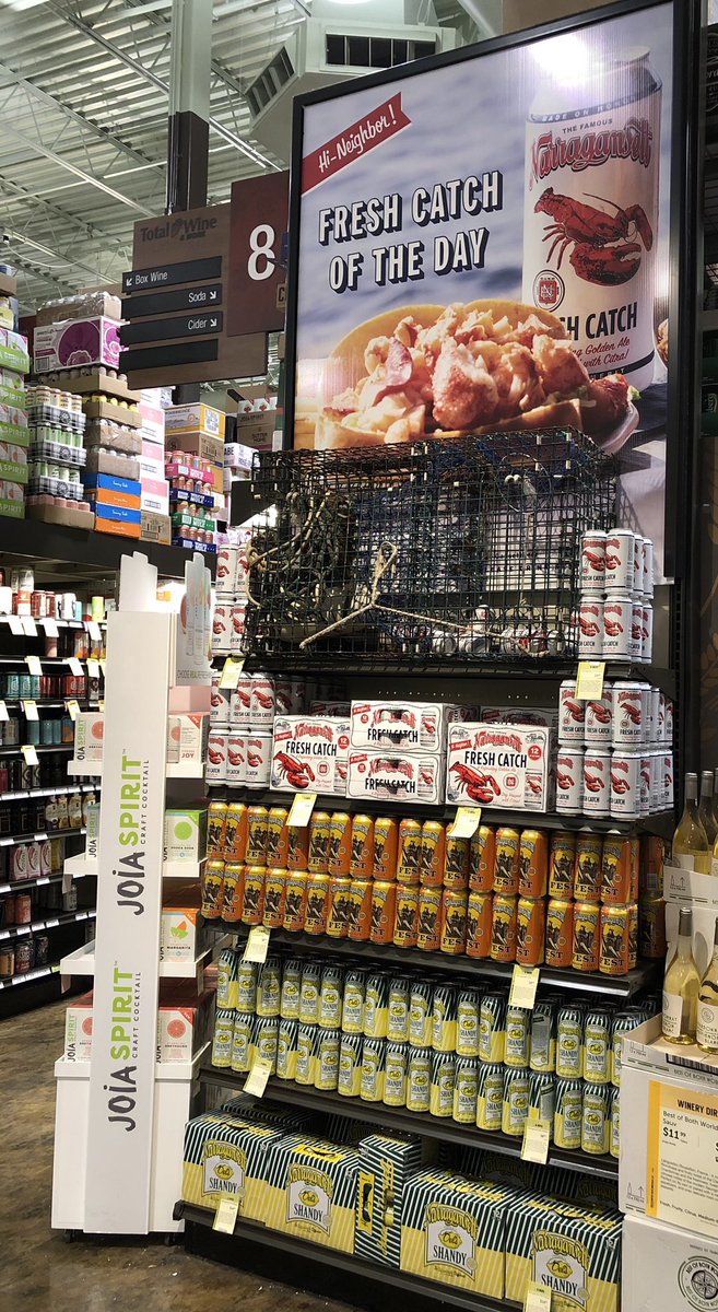 Damn <a href="/TotalWine/">Total Wine & More</a> coming through with the crazy display 🏆🏆🏆 #freshcatch #fest #delsshandy