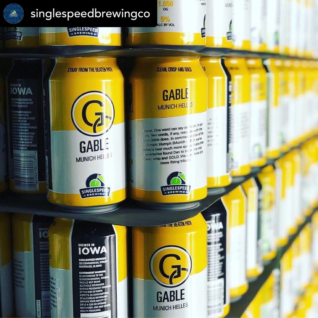 wrestlingmuseum's tweet photo. 📸: @SingleSpeedLoo @SingleSpeedBeer The name on this can resonates statewide. The can itself is comfortable in any cooler, no matter the collegiate allegiance. 
•
#NCAAChamp #OlympicChamp #cyclone #coach #hawkeye #nativeiowan #livinglegend #goodasgold https://t.co/d5mqCxeqir