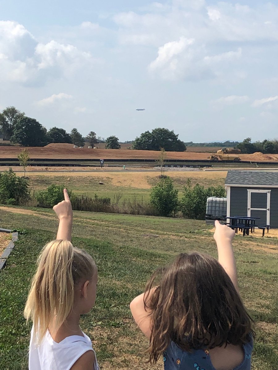 FCPSWES2ndgrade's tweet photo. We loved seeing a blimp at recess today!  It was more captivating than the construction going on next door!  #moveoverbulldozer https://t.co/E3kjIsNcyD