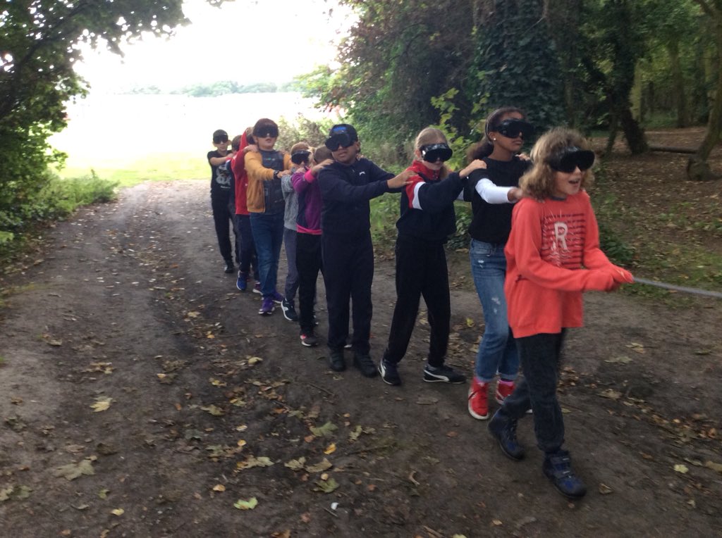 Juliansprimary's tweet photo. Scary Squirrel communication skills have been enhanced by the Sensory Trail. #BlindSquirrels #JuliansOnTour https://t.co/qqHZ29Jj43