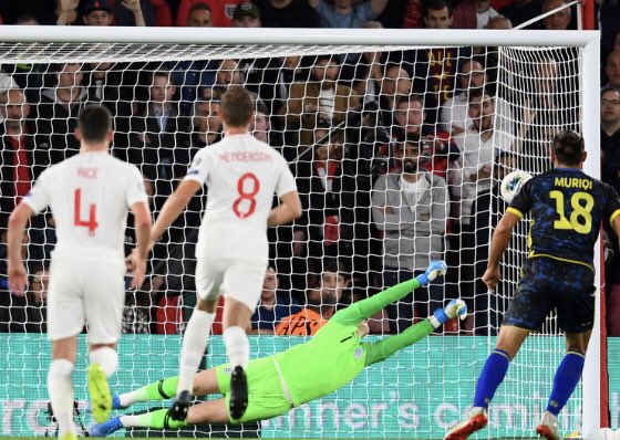 fbaze1's tweet photo. YEKUN:

İngiltərə 5-3 Kosovo

🇽🇰Futbolçumuz, Vedat Muriqi bu qarşılaşmada 1 qol və 2 məhsuldar ötürmə ilə yadda qaldı. https://t.co/StpYHi6t52