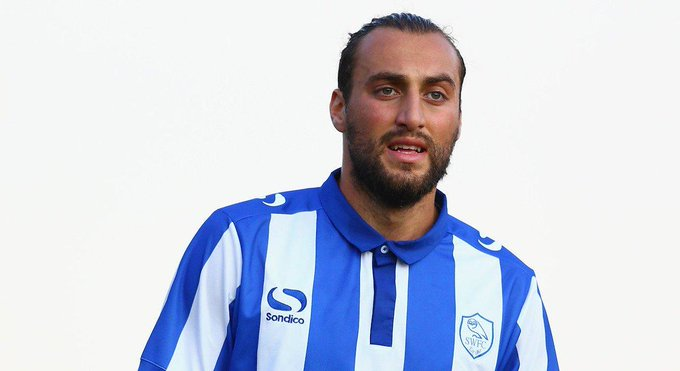 bet365's tweet photo. Unconfirmed reports, Harry Kane ran over to the Kosovo bench to grab Atdhe Nuhiu's shirt.

#Kosovo #ENGKOS #SWFC https://t.co/e6LlWgOoPi
