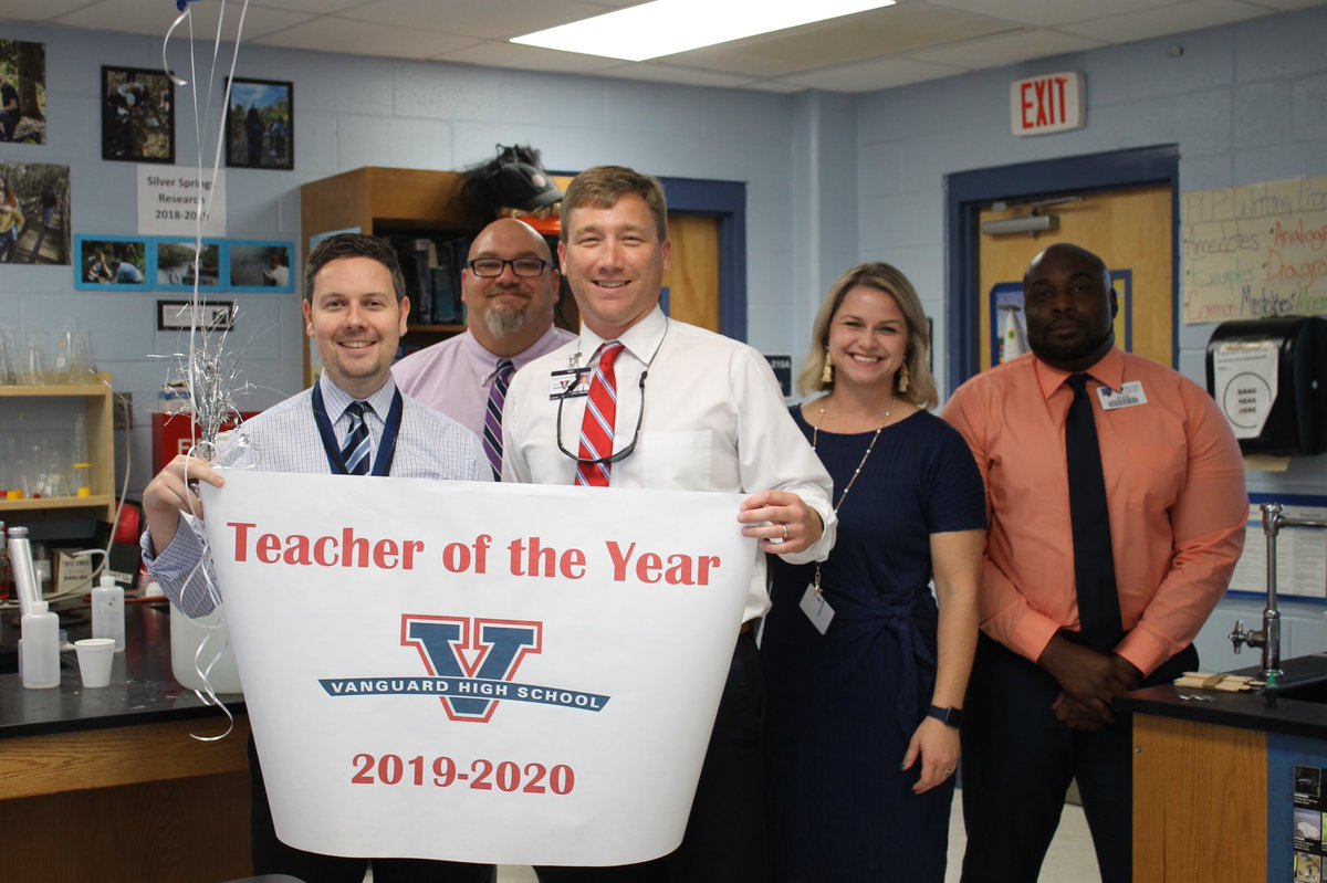vanguard_high's tweet photo. Congratulations to Euan Hunter, Vanguard High School’s 2019-2020 Teacher of the Year!!!  An amazing teacher who is always looking for new ways to engage his students and provide them with real-world learning experiences!!!  @pefmc @KinardsConnect1 @wkmcateer4 @Grantham_Greats https://t.co/aTE3rZ4XlR