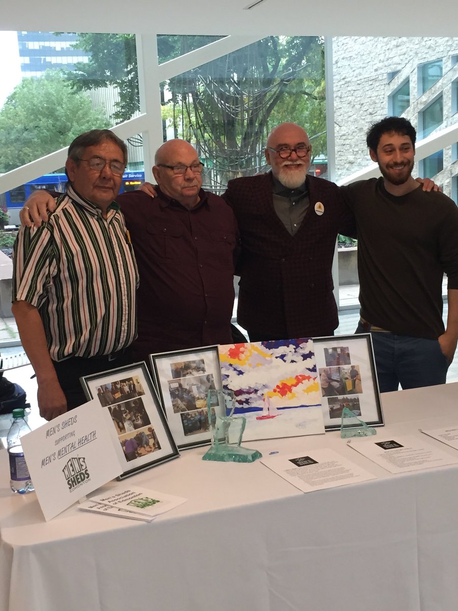 Many thanks to ⁦<a href="/Scott_McKeen/">Scott McKeen</a>⁩ for dropping by to see Shedders at the launch of #11ofUs today