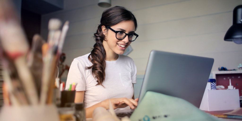 _HaltonHills's tweet photo. Calling all aspiring business owners! Are you between the ages of 18-39? @FuturpreneurON has a program that provides financing of up to $15,000 to launch a year-round business! For info, check out our latest #hhEconomicDevelopment newsletter at https://t.co/FiqTnPC7hZ https://t.co/MobnlFdbE7