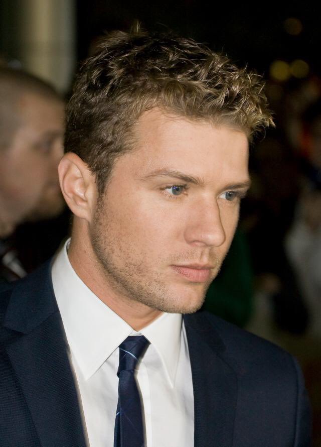  Happy Birthday actor Ryan Phillippe 