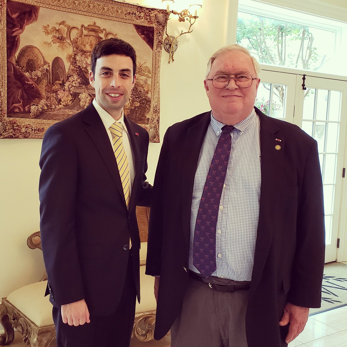 RealGabeMarques's tweet photo. Incredible opportunity to have lunch with the Hon. Scott Stuckey, Chief Justice of the #UnitedStates #CourtofAppeals for the #ArmedForces. https://t.co/5YcTiE9ABk