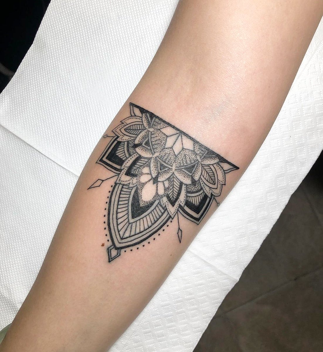 Arch Ink Tattoo - A small little half mandala for the beautiful  @martadepasquale9 ✨🖤 #elegant #tattoo #mandala #ornamental #armtattoo  #inkedup #inkedgirls #inkedpeople #blackwork #dotwork #mandalaart # mandalatattoo #archinktattoo #roma #eur ...