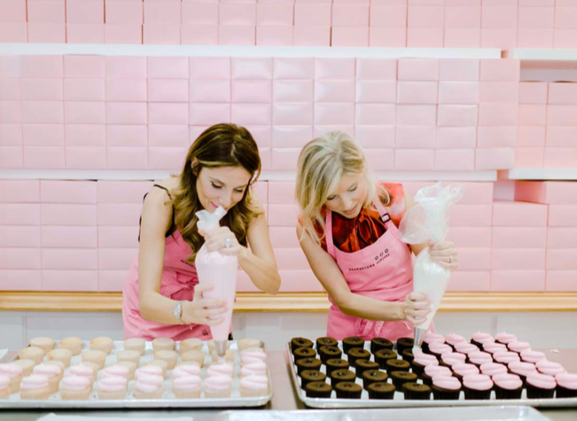 GrainFoods's tweet photo. Huge thank you to the women behind @GTownCupcake for their incredible presentation on maintaining a passion brand in the baking industry! #TalkFreshWithGFF https://t.co/n3YBwjQxbx