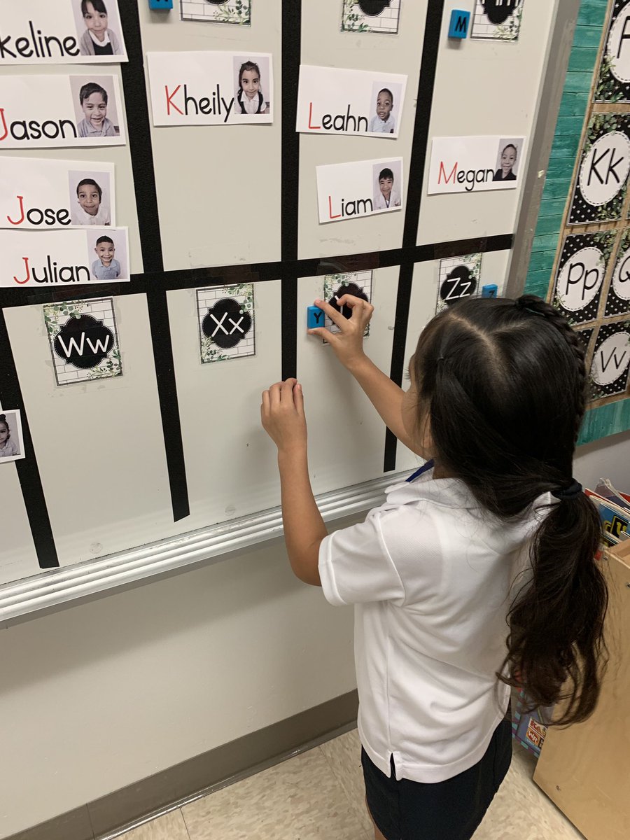 mrssandovalprek's tweet photo. “I am not a teacher, but an awakener.-Robert Frost #modeltheway #challengetheprocess #independentlearning #proudteacher #prekrocks @BellfortECCHISD @DarceleLofton @HISDECH @gloriav7 https://t.co/2swi3r6fiX