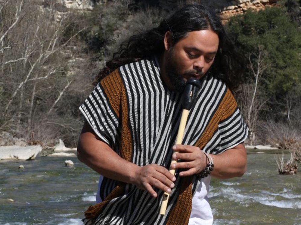 Today's listen: this mini-history of Colombian gaita (spoti.fi/32uPRzS). Getting us in the groove for a FREE night of Colombian roots music with Kiko Villamizar (<a href="/KVillamizrMusic/">Kiko Villamizar</a>) <a href="/LCAtrium/">LC Atrium</a> on Thursday at 7:30 pm. 🆓 🎵 >> bit.ly/2PZ4eLC #FreeAtLincolnCenter