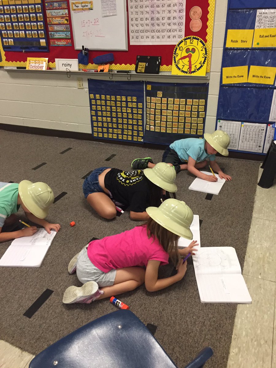 honeybees901's tweet photo. Journal writing with our safari hats as we write about habitats! #ramheroes https://t.co/a9rONY85N9