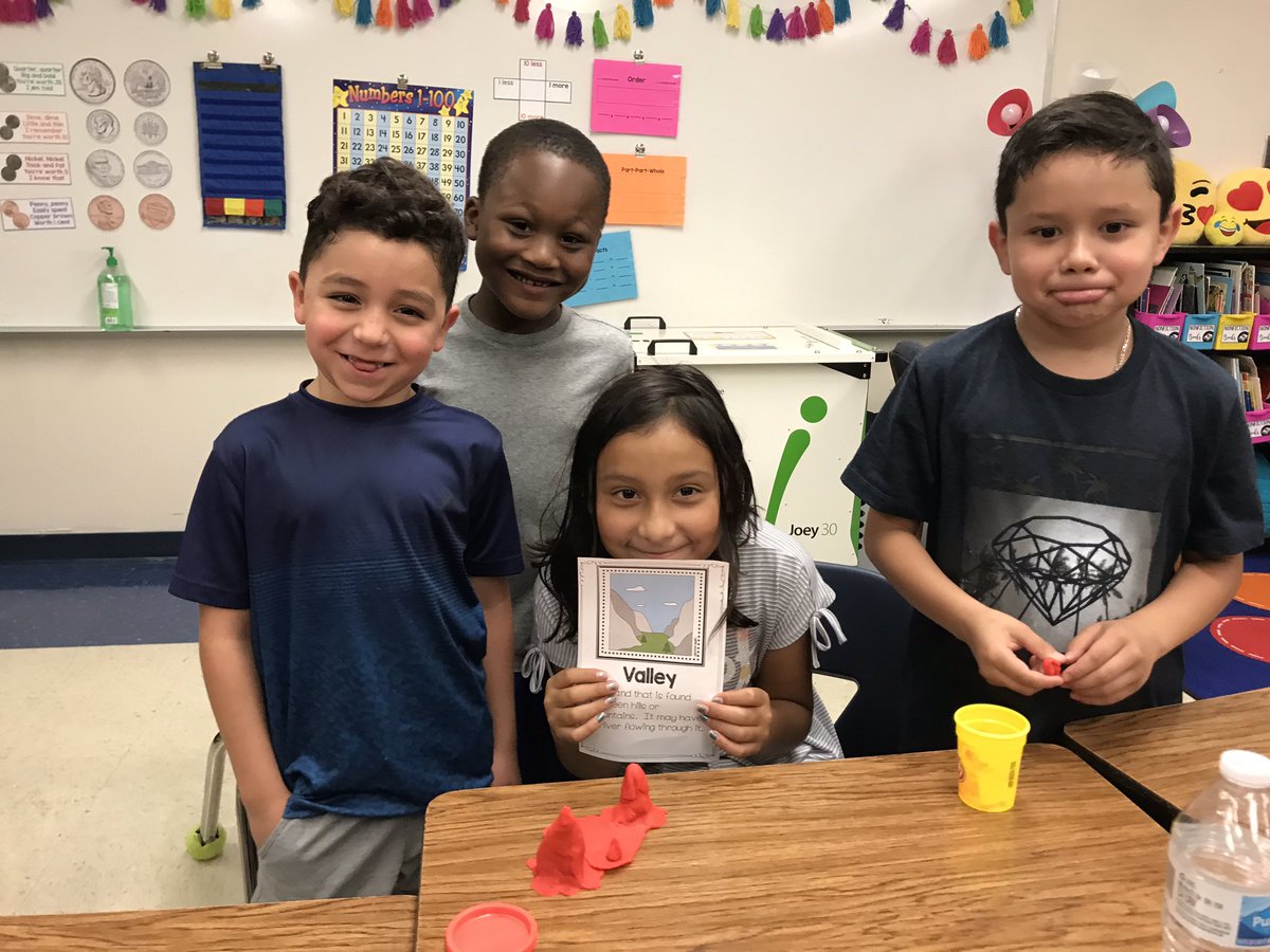 MsBullinger's tweet photo. What better way to learn about landforms than by creating them with Play-Doh?! #NISDOHT #OHThoot4themoon https://t.co/DouyXtnb2o