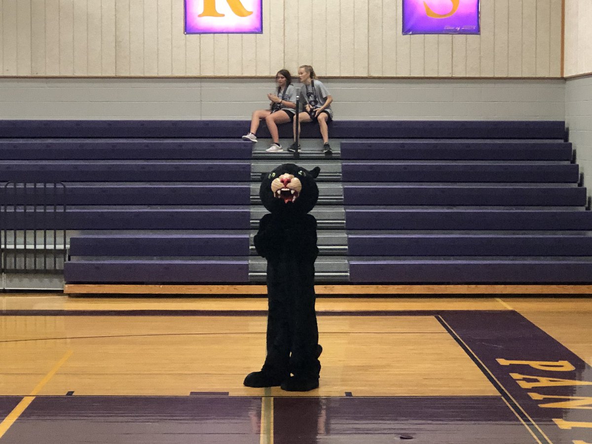 LHJH_library's tweet photo. @lh_jrhigh first pep rally of the 2019-2020 school year! #panthers #lhjhchampions https://t.co/9qUi6Df921