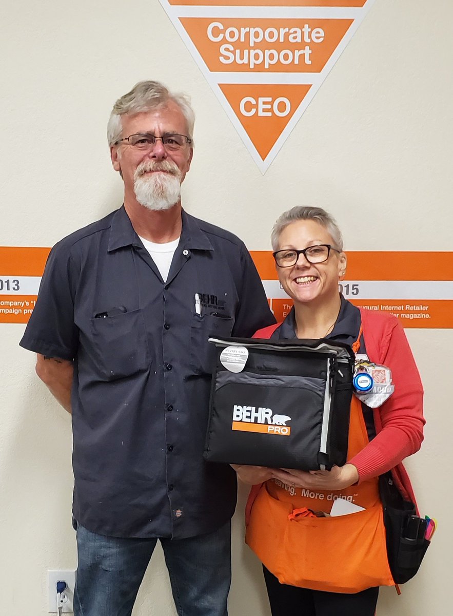 costello_darla's tweet photo. #507 It is a privilege to be able to partner with this Gentleman, Jeff my BEHR Representative recognized the Associates in D24 Paint Department for above 20% Comp. For July..He also recognized the Pro Desk supervisor Eric and his team for assisting with the Comp. Percentage. WOW! https://t.co/B04NzAaeWg