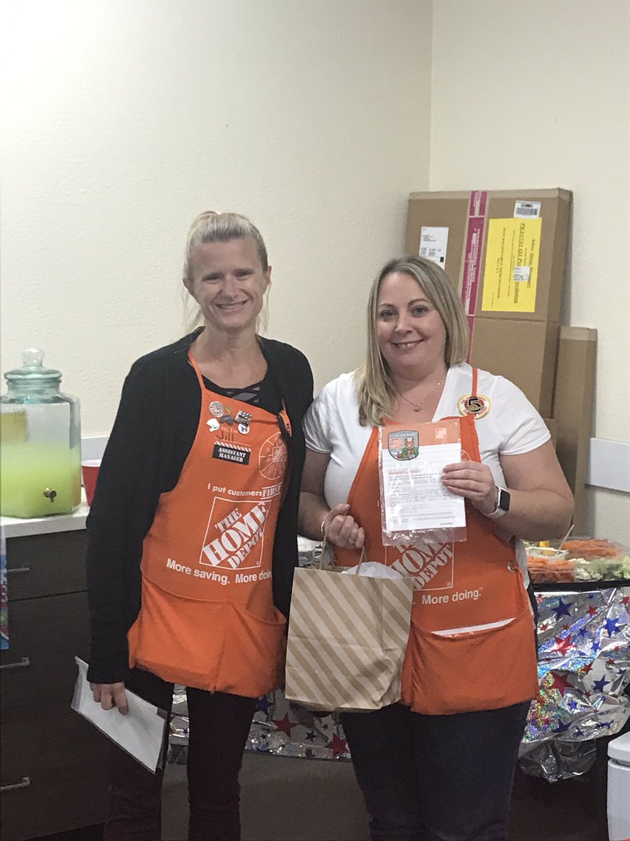 Harold Meilleur (@haroldthd) on Twitter photo Great job to Kim and Laura driving Services number 1 in the Region for the first half. Rockstars #PMDWinsWithServices #0415rocks <a href="/cat_thanner/">Cathy Thanner</a> <a href="/deanosettle/">Dean Settle</a> <a href="/jensenicole1/">Nicole Jensen</a> <a href="/CBoswellHD/">Corey Boswell</a> Great job to Kim and Laura driving Services number 1 in the Region for the first half. Rockstars #PMDWinsWithServices #0415rocks <a href="/cat_thanner/">Cathy Thanner</a> <a href="/deanosettle/">Dean Settle</a> <a href="/jensenicole1/">Nicole Jensen</a> <a href="/CBoswellHD/">Corey Boswell</a>