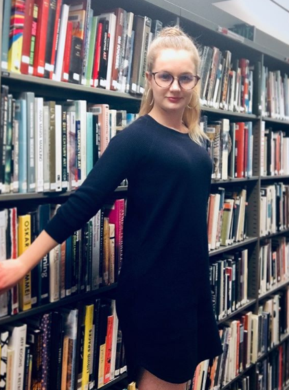 FIDM_Library's tweet photo. Photo shoot in the stacks #booksarethebestbackground #FIDMReads #FashionAtFIDM (📷@nicolettemoyer) https://t.co/n4RQJq1mdB