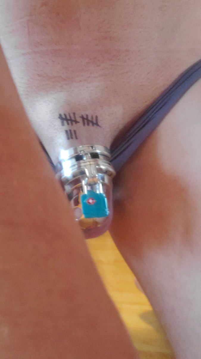 GraysensAtm's tweet photo. #NoNut19 has been a successful year so far. Thank you to @submit2payton for locking me up and not allowing me a release. I absolutely love my #TheViceMini by @Lockedinlust Torturing me with my keys in a lock box is brutal. I love serving you #PaytonsArmy #Chastity #Serving #Loser https://t.co/uOFAPTI7Vx