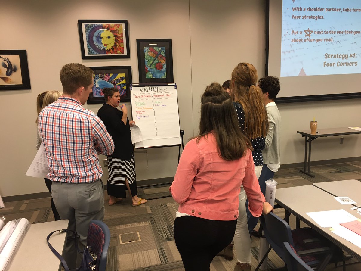 ThompsonIRT's tweet photo. Teachers learn and discuss 4 ways to get kids moving in class. Kids have 15% higher level of retention when they are standing. Wow!!!  @olatheschools @olathenewed #Big3 #beawesome https://t.co/PtoFVap84C