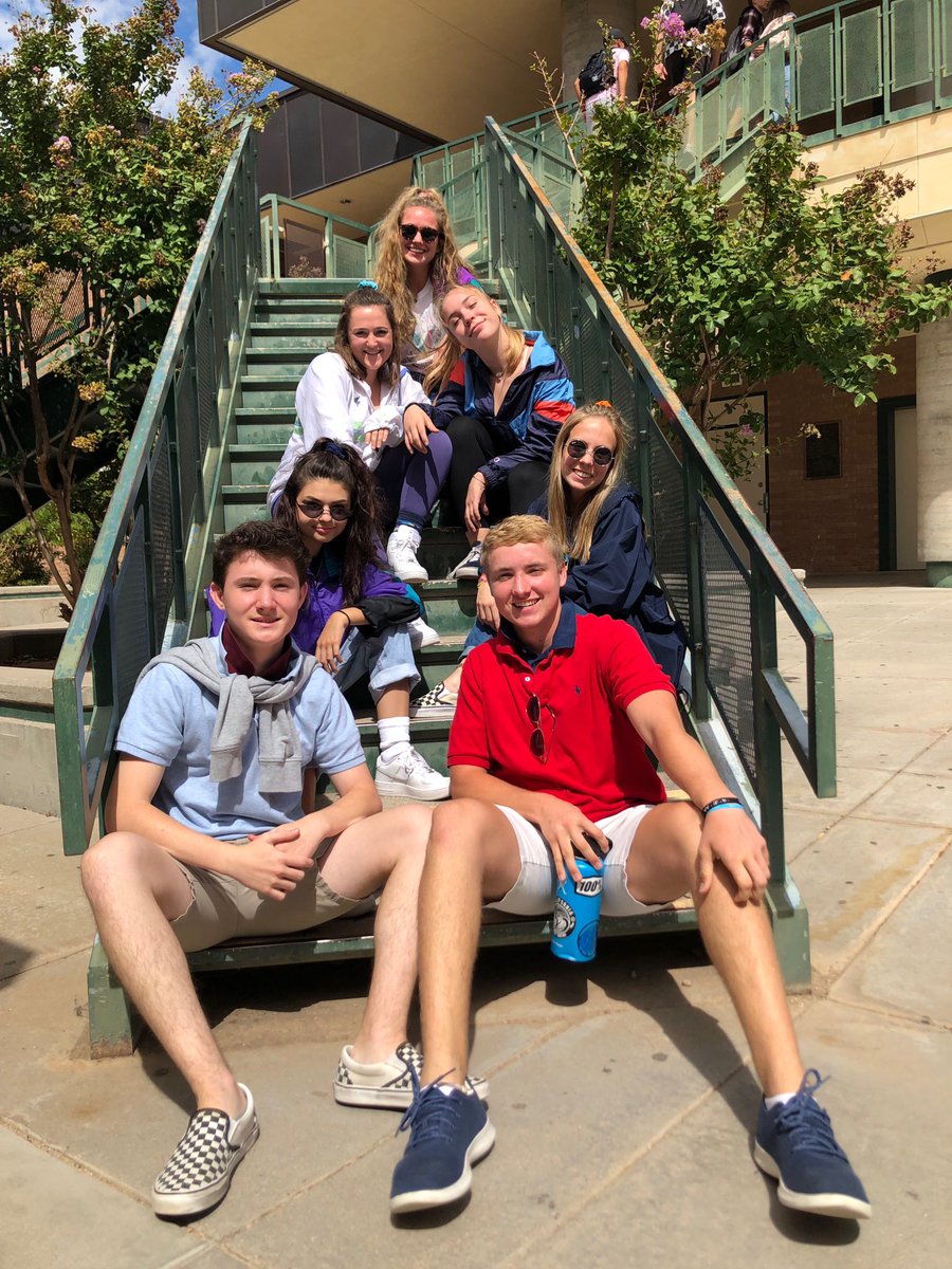 cdostugo's tweet photo. DECADES DAY🕰👨🏻‍🚀🔮📅 https://t.co/ohbYxBgwkc