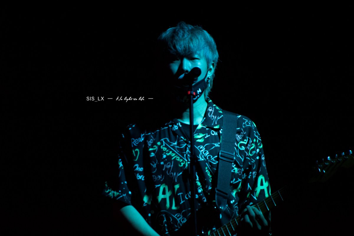 sis_lx's tweet photo. [HQ] 080919
⚡️🎸ULTRABANG🎸⚡️ 
-High Tension- Chile 🇨🇱 ShowCase 
🎸🎶

-No Light⚡️No Life-  #HighTension
#Kpopgram #ShowCaseSeoulDay #kpopgramcl #높은장력 #HighTensionInChile #HighTensionInSantiago #FirstShowCase #NoLightNoLife #Lightning #Ultrabang #울티뱅 #OhYunGun #오윤건 https://t.co/CtscLe1j49