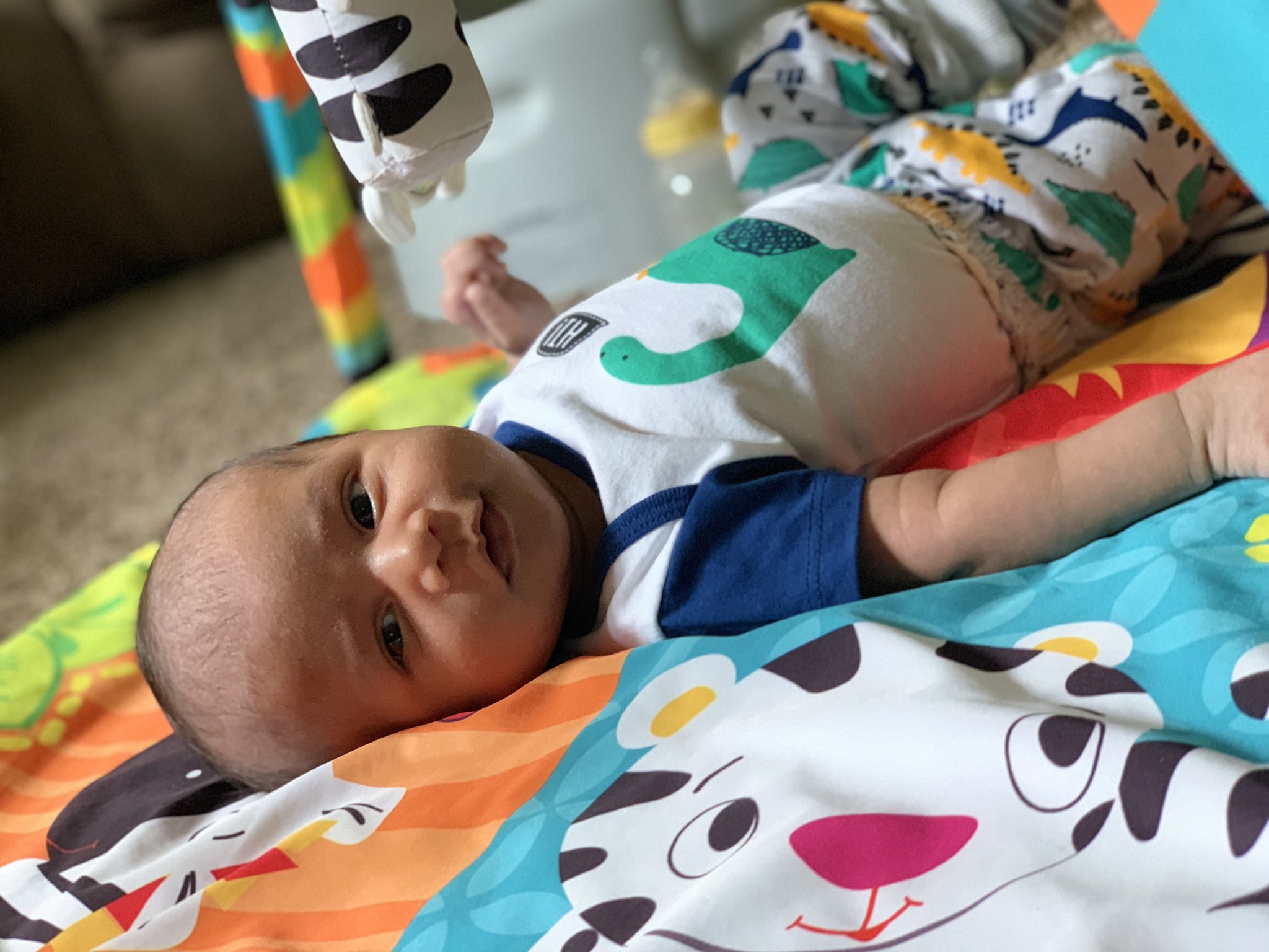 3 pic. Guys. Look at my handsome ass son. https://t.co/6jw5nnVCWU