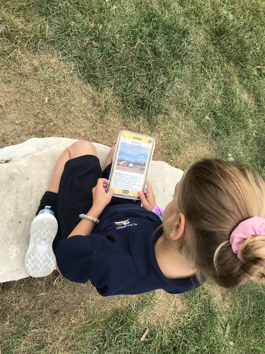 MsGrieco's tweet photo. Reading about different cities in Ontario and the people that live there through Instasnaps! #socialstudies #similaritiesanddifferences๐ฑ๐ธ @stgabrielhcdsb @HCDSB https://t.co/eYFFWhHBfE