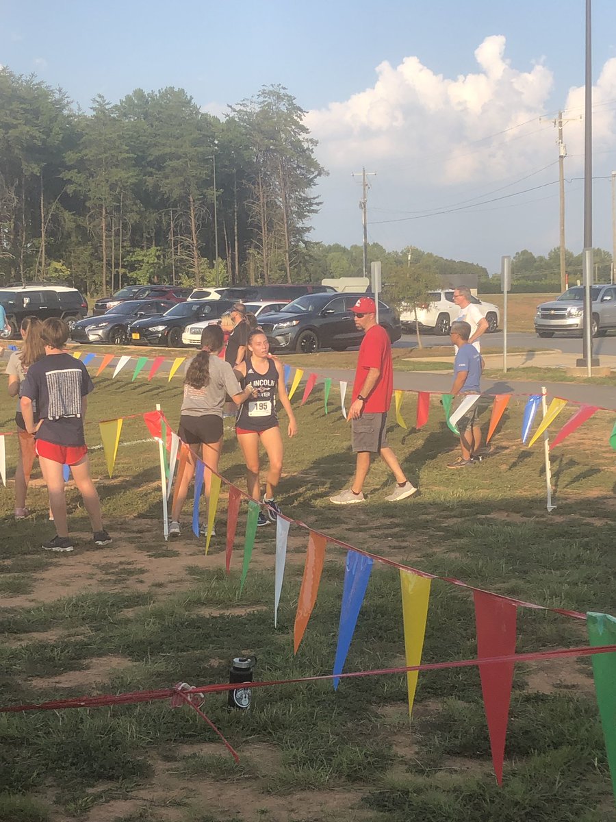 lcs_girlsbball's tweet photo. Great to see some of our girls working hard on the XC Trails. LCS Girlsโ Team placed first at todayโs conference meet. Super cool to watch! #GoodToBeAnEagle @lcseaglesrun https://t.co/Q6mUAmtHKP