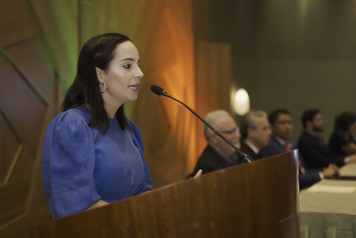 negociosdigpty's tweet photo. Damos inicio a la ceremonia de Firma de Pacto de Compromiso del Proyecto Ecosistema de Negocios Digitales con las palabras de la presidente de @capatec, Raquel García.
•
@BID_Panama https://t.co/OK1rBnYBUZ