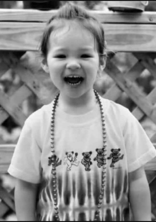 BraveWrite's tweet photo. #BraveWrite:

The Youngest Victim Of The #911Attacks:

#ChristineLeeHanson, age 2 🕯(Off To Disneyland W/Parents #SueKimHanson &amp; #PeterHanson, Peter called his Dad to say goodbye before #Flight175 was flown into the #SouthTower at 9:03am)

#911neverforget #911Anniversary 

(7/8) https://t.co/mIHkHgkjFn