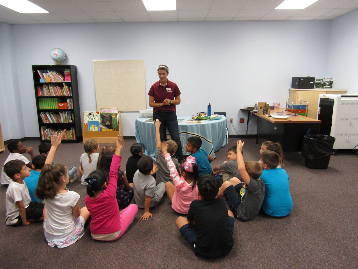 BensBranchElem's tweet photo. 2nd and 5th Grade students had a special science activity learning about life cycles, habitats, and ecosystems.  Thank you to @TWAEducation for bringing this program to our students. #NCISD #bbechat https://t.co/Eyg872cPWL