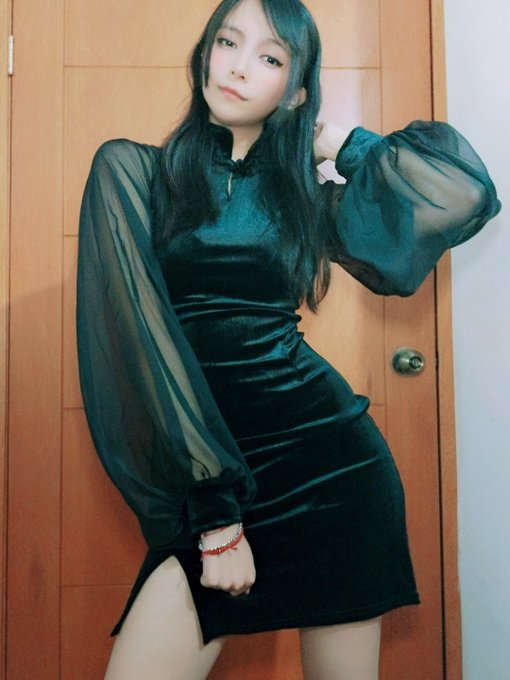 https://t.co/dTJd4i0t8A
Ya estamos con todo en el stream ❤ https://t.co/VRrS00YuxE