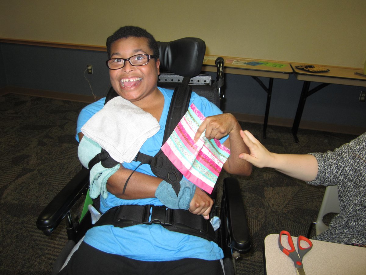 GrCalLibrary's tweet image. Fun times creating duck tape pouches &amp;amp; comic book page wallets at our All Ability program tonight! Next session will be wii &amp;amp; tabletop gaming! #allability #inclusive #librariesareforeveryone  
More info &amp;amp; to register: lcplin.org/event/2848859