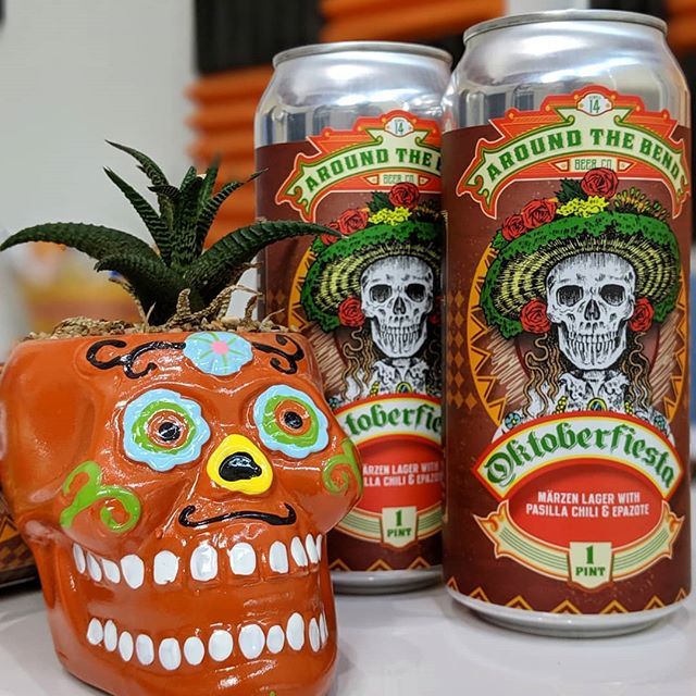 ChicagoBeerPass's tweet photo. Octoberfiesta from @atbbeerco! 💀💀💀
.
.
#craftbeerlife #drinklocal #madison #madisonbeer #beer #neipa #hazyipa #craftbeer #beerlover #untappd #wisconsin #beerphotography #drinklocalbeer #chicagobeerpass #beerflight #beeradventures #beerogram #beer30 … https://t.co/2n9DcV9pIJ https://t.co/V7P93SBWpP