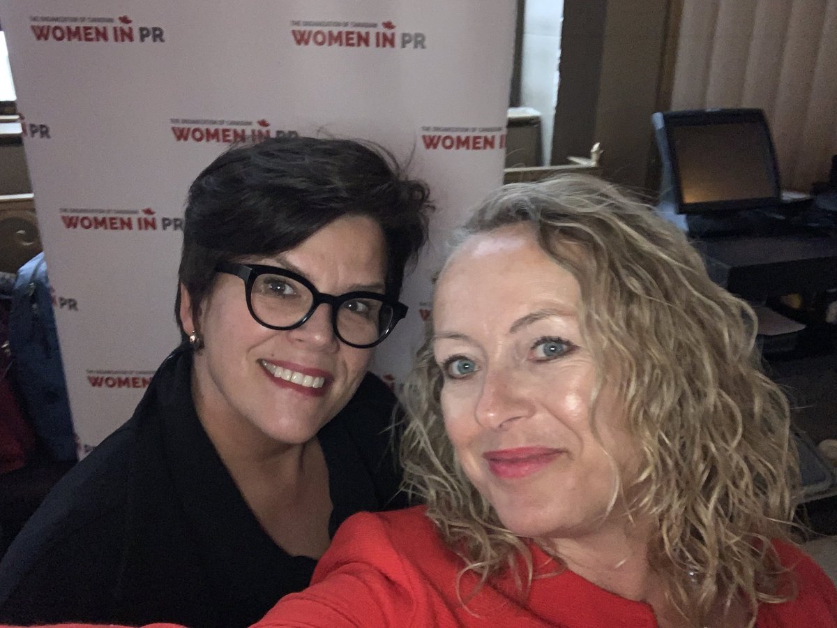 #WomenInPRCanada Great evening in Calgary re-connecting with <a href="/dianasignorelli/">Diana Venezia</a> ⁦talking about personal brand ⁦<a href="/CisionCA/">Cision Canada</a>⁩