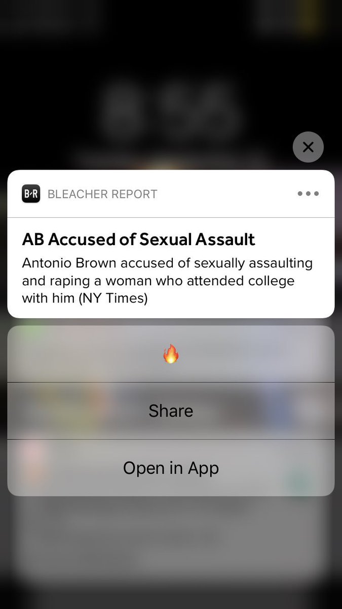 aj_rybkowski28's tweet photo. Ain’t that some shit.. @AB84 looks like karma hit ya from fuckin over the raiders 🤐 https://t.co/dCUarhx8WG