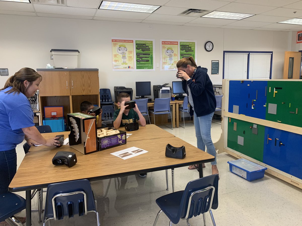 The best part of our <a href="/SlaughterES/">Slaughter Elementary</a> Math and Science Night was our students and parents having fun while learning! All thanks to our wonderful #inittogether teachers and volunteers! #prideinside1920 #MyMISD #virtualfieldtrip <a href="/mrs_sowe/">Nathalie Sowe, M. Ed</a> <a href="/ms_tronconi/">Maria Tronconi</a>
