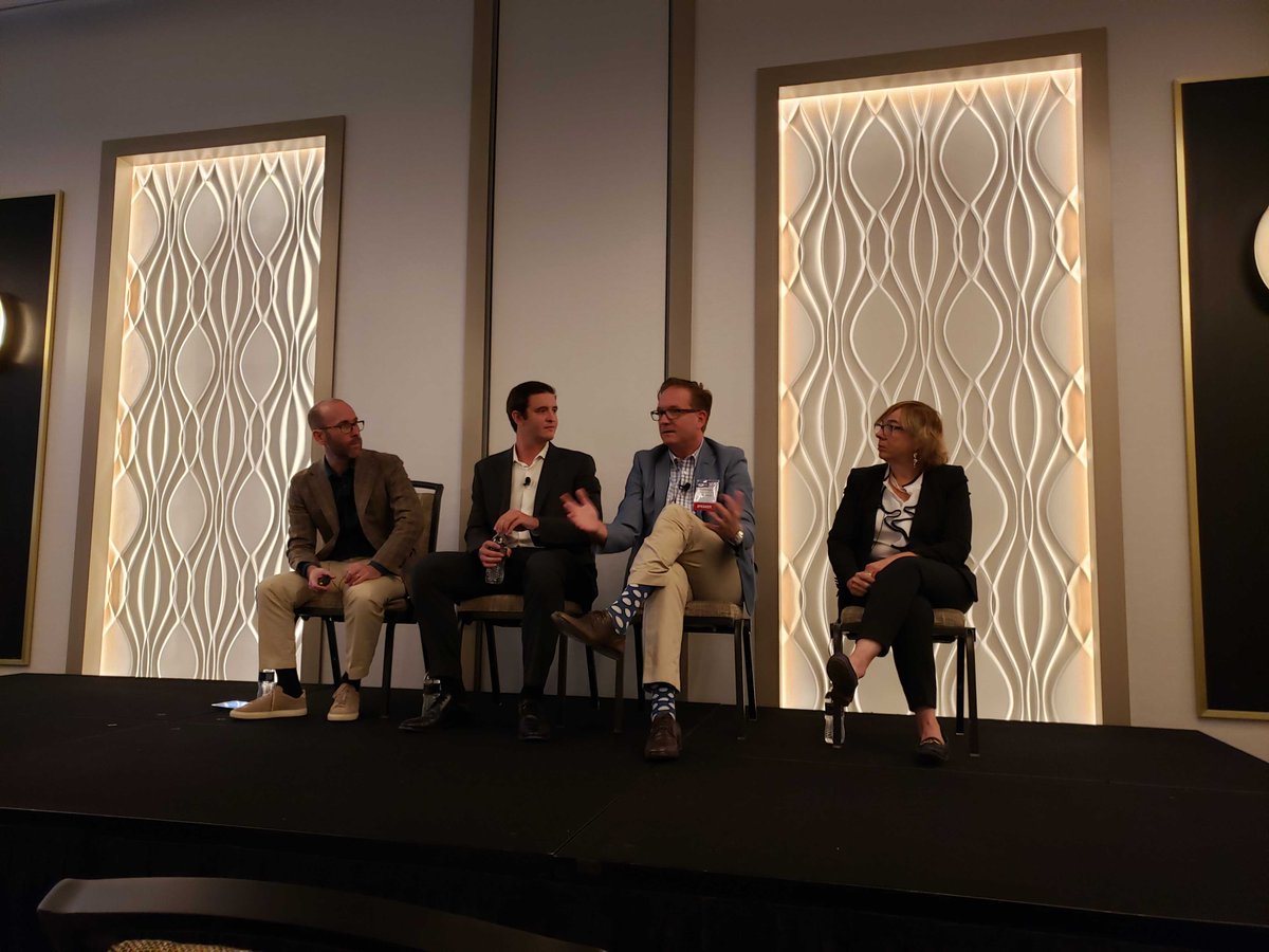ClockWorkLog's tweet photo. Sascha's socks are almost as awesome as his industry knowledge 😂(and those socks are pretty awesome!) We had a great day at #JOCLogTech and watching @SaschaPeyer on the panel @JOC_Events @LogTechEric #awesomesocks https://t.co/tMfWT9bozx