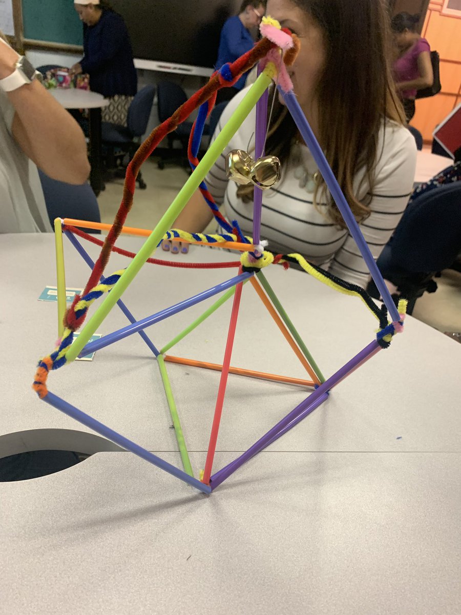 HBMS_MsAllen's tweet photo. Teachers go to school too! First day of class and we are already learning the importance of positive and negative experiences on a child’s brain development! We even played a game! #thebrainarchitecturegame #buildabrain #childhooddevelopment #sjcny #EngageHB https://t.co/EMfO6Vz2z0