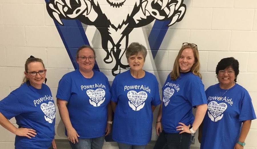 MarthaWhitfie18's tweet photo. #PowerAide
#wearepartin
#weareva
#2019-2020schoolyear https://t.co/Vo3iqR09nC