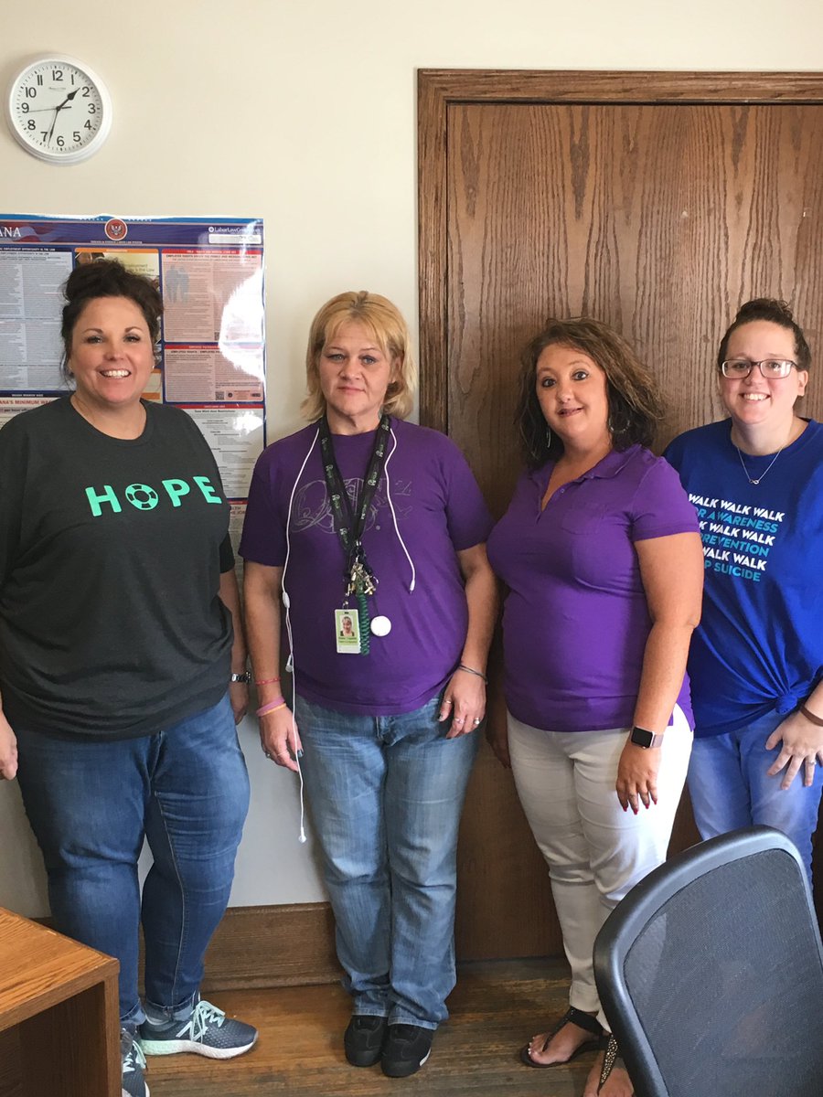 paigey12mac's tweet photo. Suicide prevention day. #bettertogether #breakthestigma https://t.co/u9odsryp4b